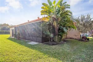 2045 Maplewood Dr, Coral Springs, FL 33071, Sold 06/15/16