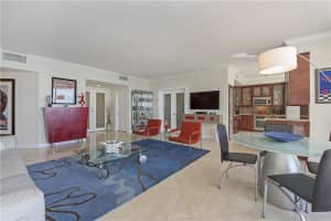 100 S Birch Rd, Fort Lauderdale, FL 33316, Sold 04/28/16