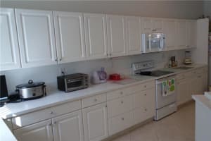 8824 NW 45th Pl, Coral Springs, FL 33065, Sold 07/13/16