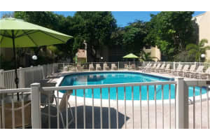 959 SE 2nd Ave, Deerfield Beach, FL 33441, Sold 04/25/16