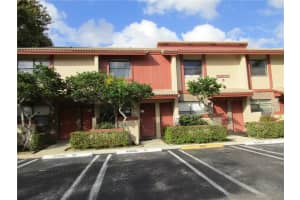 9771 Riverside Dr, Coral Springs, FL 33071, Sold 05/20/16
