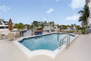 5100 Bayview Dr, Fort Lauderdale, FL 33308, Sold 01/16/18
