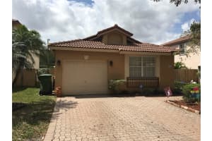 252 NW 107th Ave, Pembroke Pines, FL 33026, Sold 05/18/16