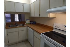 3712 N University Dr, Coral Springs, FL 33065, Sold 04/22/16