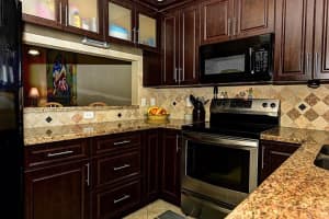 4181 Landar Dr N, Lake Worth, FL 33463, Sold 05/16/16