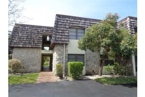 3105 Oakland Shores Dr J107, Oakland Park, FL 33309, Sold 07/13/16