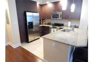 315 NE 3rd Ave, Fort Lauderdale, FL 33301, Sold 09/30/16