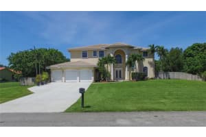 3441 SW 117th Ave, Davie, FL 33330, Sold 08/01/16