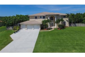 3441 SW 117th Ave, Davie, FL 33330, Sold 08/01/16