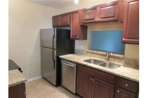 140 NW 70th St, Boca Raton, FL 33487, Sold 04/20/16