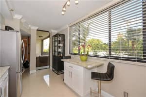 2300 NE 33rd Ave, Fort Lauderdale, FL 33305, Sold 05/19/16