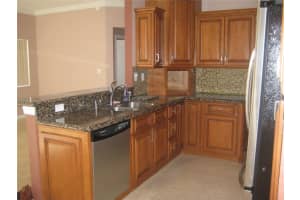 13520 NW 7th St, Plantation, FL 33325, Sold 05/02/16