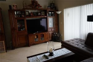 7360 NW 4th St, Plantation, FL 33317, Sold 06/10/16