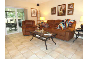 1010 SW 124th Way, Davie, FL 33325, Sold 06/27/16