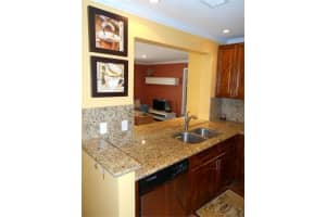 401 SE 10th St #102b, Dania Beach, FL 33004, Sold 04/29/16