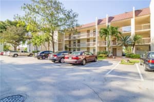 MLS# F10003738, Coral Springs, Florida 33065