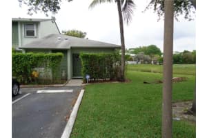 827 Crystal Lake Dr, Pompano Beach, FL 33064, Sold 05/16/16