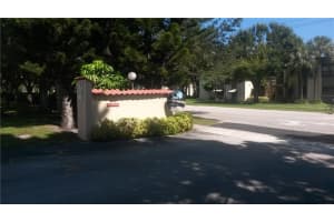 959 SE 2nd Ave, Deerfield Beach, FL 33441, Sold 06/17/16