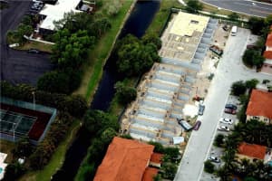 8142 SW 17th Ct, North Lauderdale, FL 33068, Sold 02/24/17