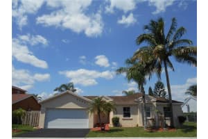 5241 NW 95th Ave, Sunrise, FL 33351, Sold 05/26/16