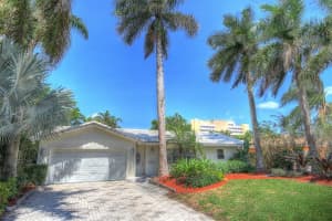 847 NW 7th St, Boca Raton, FL 33486, Sold 07/01/16