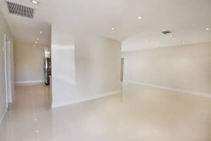 847 NW 7th St, Boca Raton, FL 33486, Sold 07/01/16