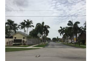 921 SW 150th Ave, Sunrise, FL 33326, Sold 11/04/16