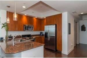 315 NE 3rd Ave, Fort Lauderdale, FL 33301, Sold 09/06/16