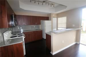 5830 Siena Ln, Hollywood, FL 33021, Sold 06/24/16