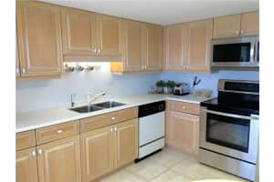 2000 S Ocean Dr, Fort Lauderdale, FL 33316, Sold 04/20/17