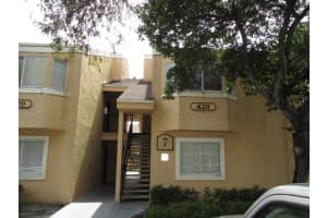 420 SW 83rd Way, Pembroke Pines, FL 33025, Sold 07/29/16