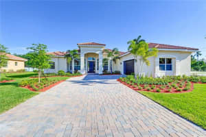 7611 Cavalia Dr, Davie, FL 33328, Sold 10/24/16