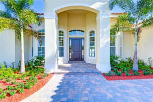 7611 Cavalia Dr, Davie, FL 33328, Sold 10/24/16