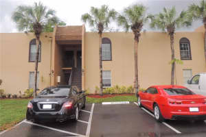 4211 NW 19th St, Lauderhill, FL 33313, Sold 06/22/16