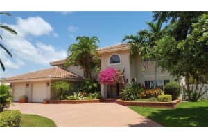 738 Middle River Dr, Fort Lauderdale, FL 33304, Sold 06/06/16