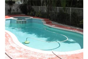 6897 NW 32nd St, Margate, FL 33063, Sold 06/14/16