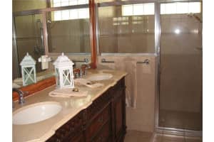 6897 NW 32nd St, Margate, FL 33063, Sold 06/14/16