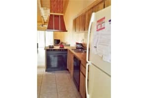 7482 NW 33rd St, Lauderhill, FL 33319, Sold 08/01/16