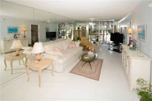 5300 NE 24th Terrace, Fort Lauderdale, FL 33308, Sold 09/22/16
