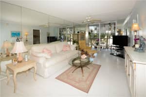5300 NE 24th Terrace, Fort Lauderdale, FL 33308, Sold 09/22/16