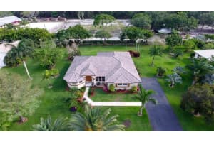5940 SW 55th St, Davie, FL 33314, Sold 06/14/16