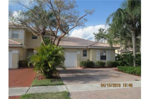 8989 NW 53rd St, Sunrise, FL 33351, Sold 06/30/16