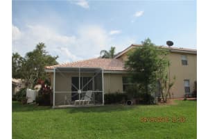 8989 NW 53rd St, Sunrise, FL 33351, Sold 06/30/16