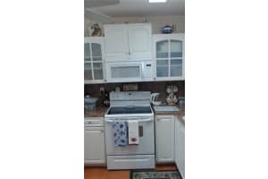 9263 Wedgewood Way E21, Tamarac, FL 33321, Sold 06/10/16