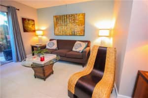 809 W Oakland Park Blvd APT K3, Wilton Manors, FL 33311, Sold 06/24/16