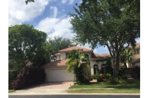 9933 NW 19th St, Pembroke Pines, FL 33024, Sold 08/29/16