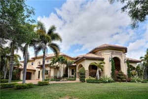11921 W Ridgeview Dr, Davie, FL 33330, Sold 06/10/16