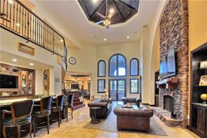 11921 W Ridgeview Dr, Davie, FL 33330, Sold 06/10/16