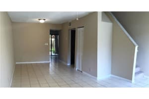 344 City View Dr, Fort Lauderdale, FL 33311, Sold 07/13/16