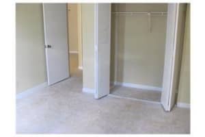 4005 N University Dr, Sunrise, FL 33351, Sold 07/13/16